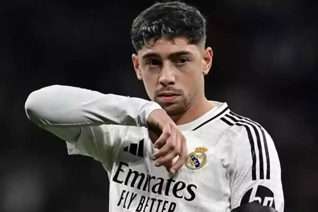 fede-valverde-en-partido_1200_800